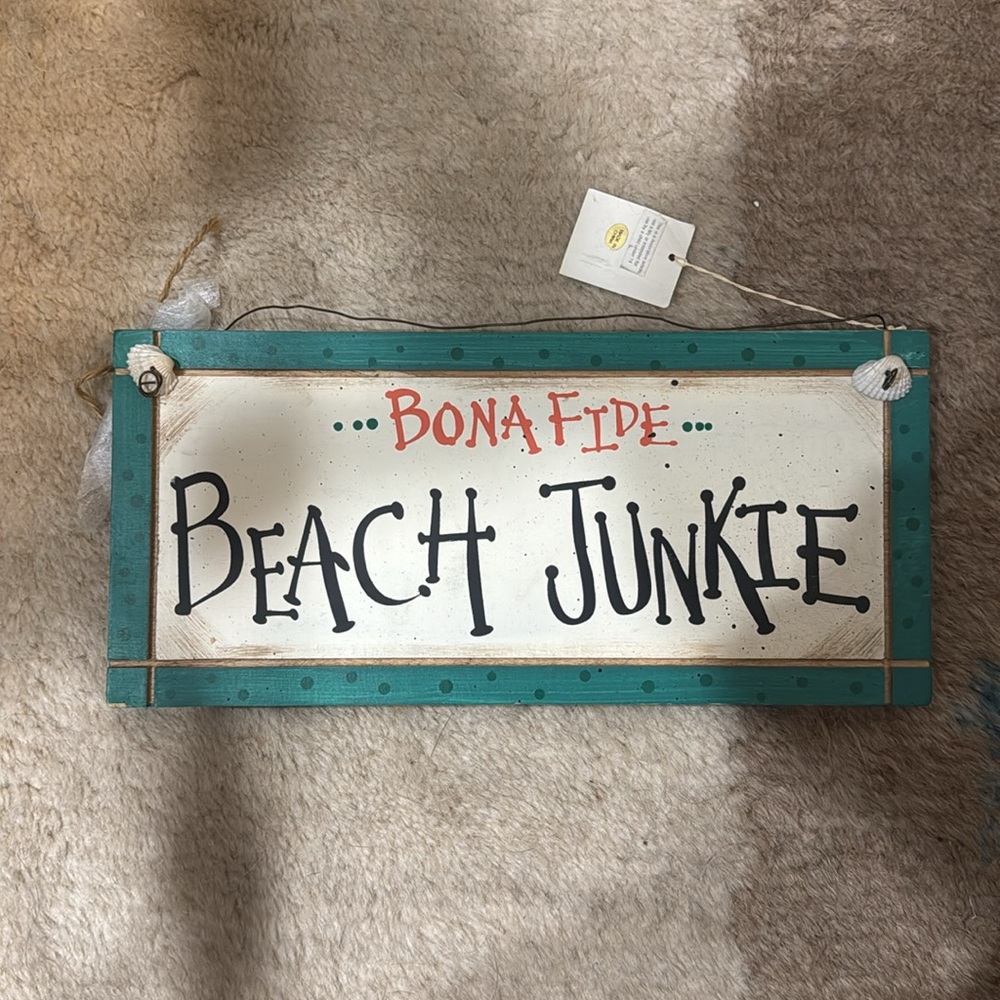 Beach Junkie Wall Sign